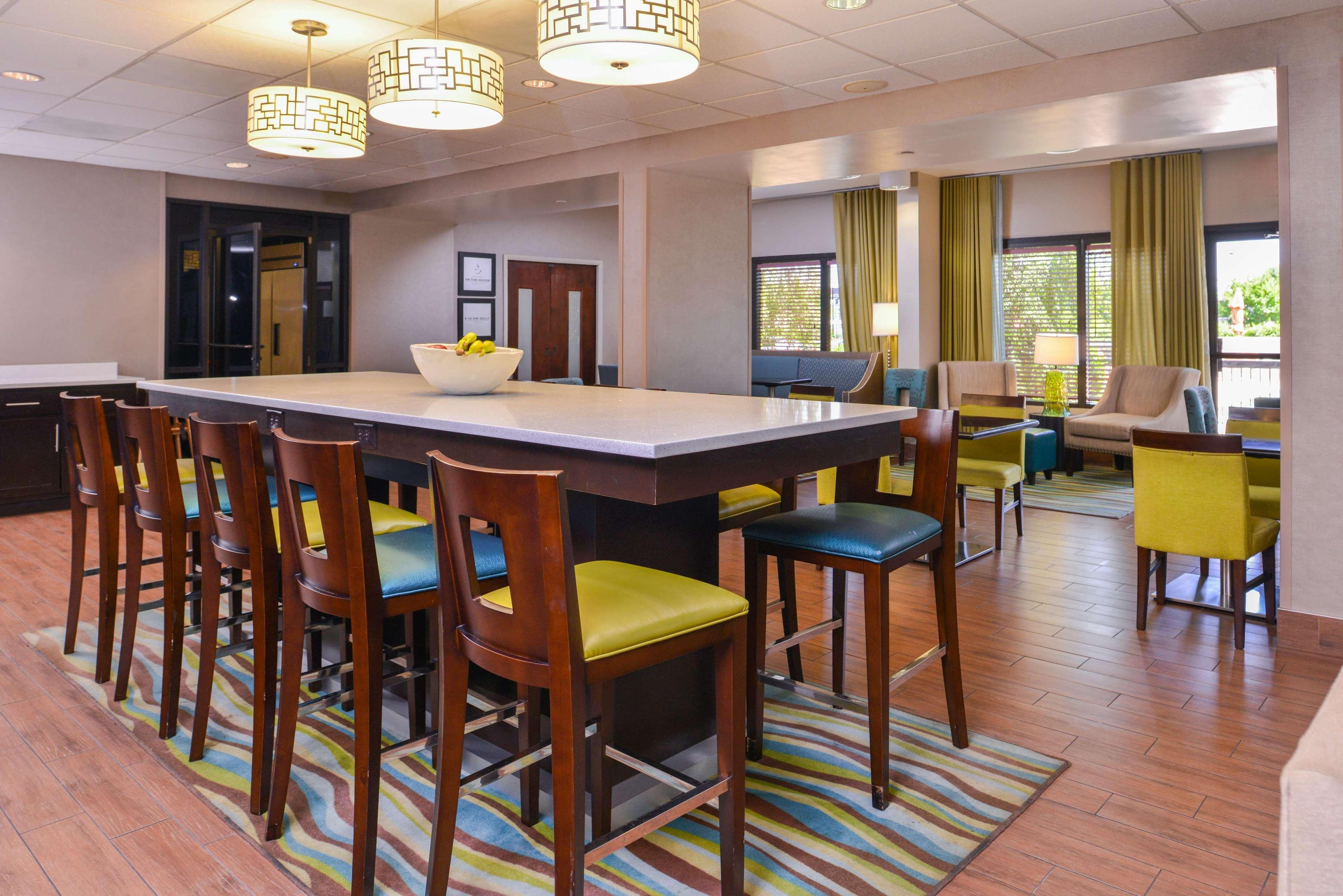 Hampton Inn By Hilton Decatur Exteriör bild
